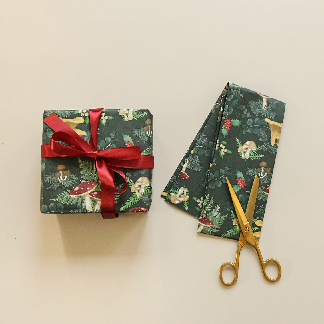 Forest Green Christmas Tissue Paper - 4 Sheets