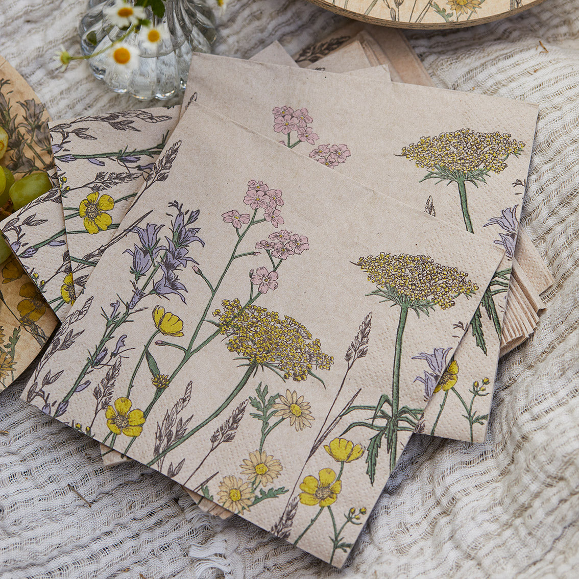 Meadow Recycled Paper Napkins - 20 Pack | Everyday Napkins |